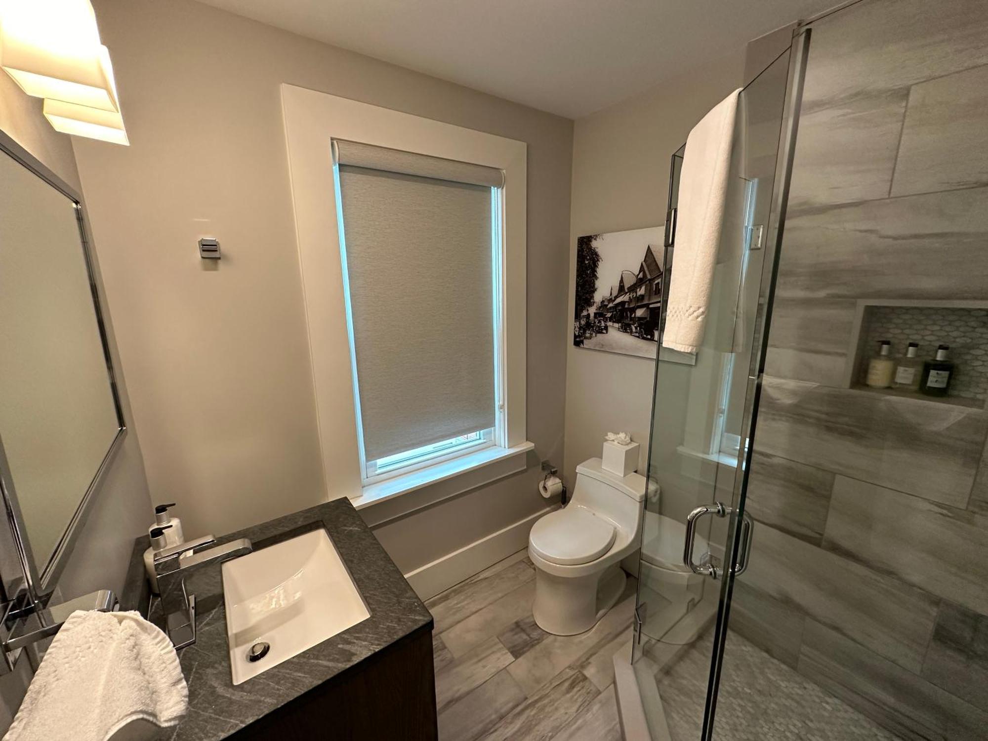 Entire Modern 7 Unit 7 Bath Boutique Inn 纽波特 外观 照片