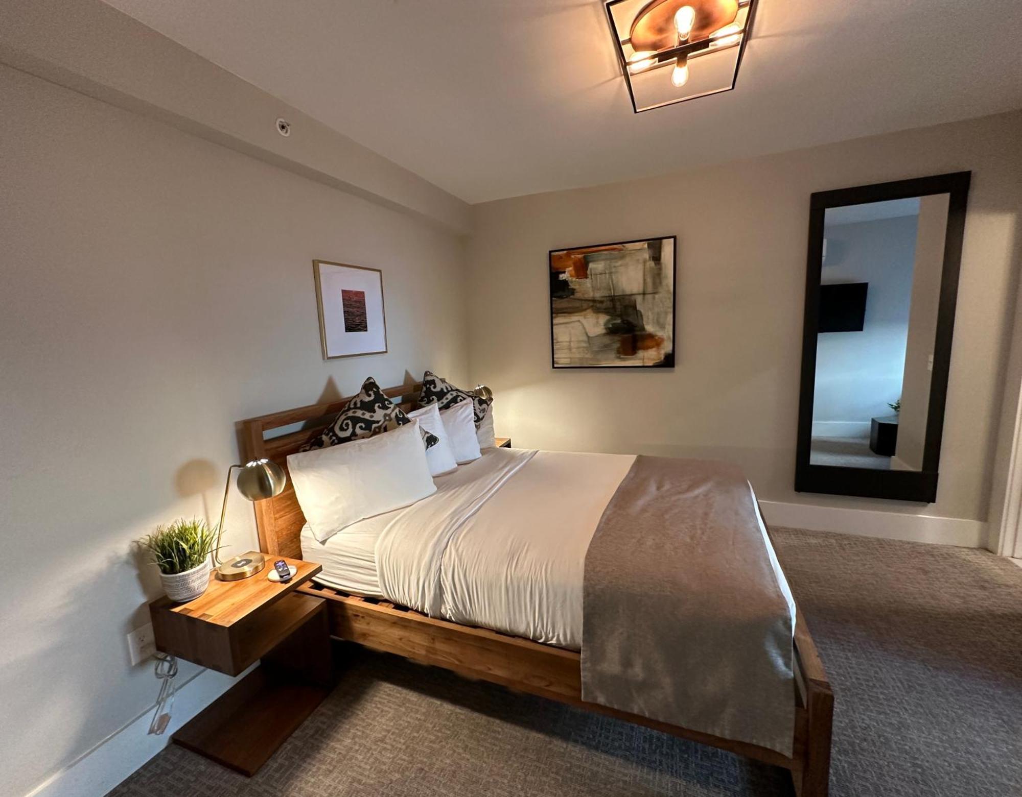 Entire Modern 7 Unit 7 Bath Boutique Inn 纽波特 外观 照片