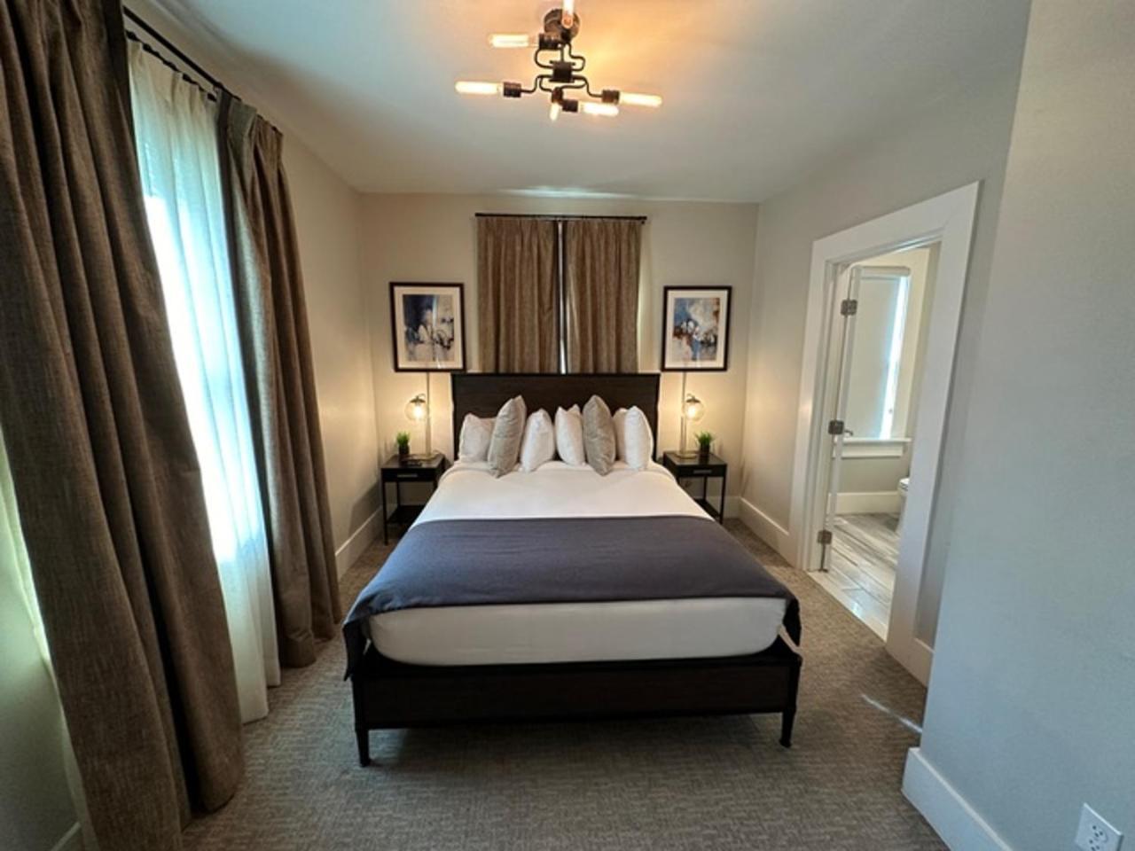 Entire Modern 7 Unit 7 Bath Boutique Inn 纽波特 外观 照片